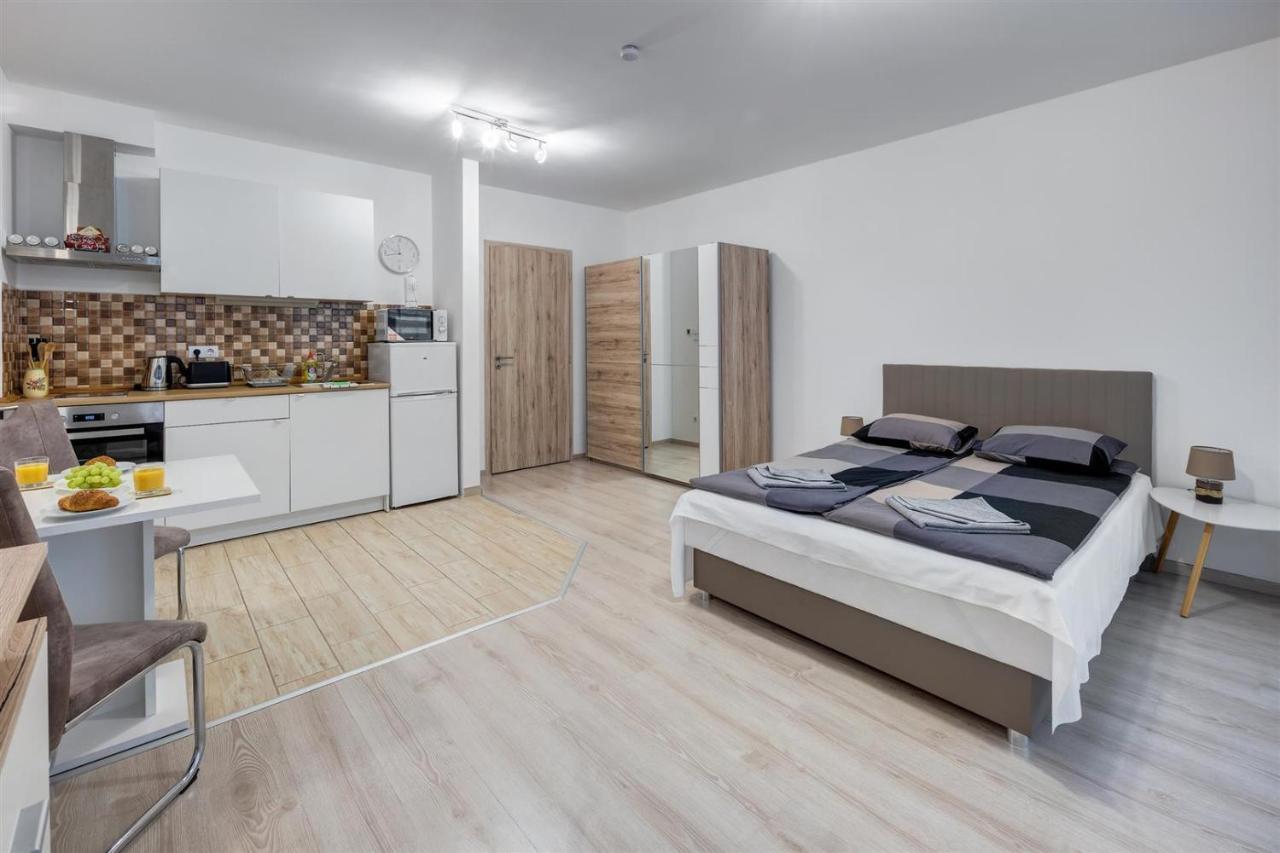 Leonardo Ground Apartment Budapest Ngoại thất bức ảnh