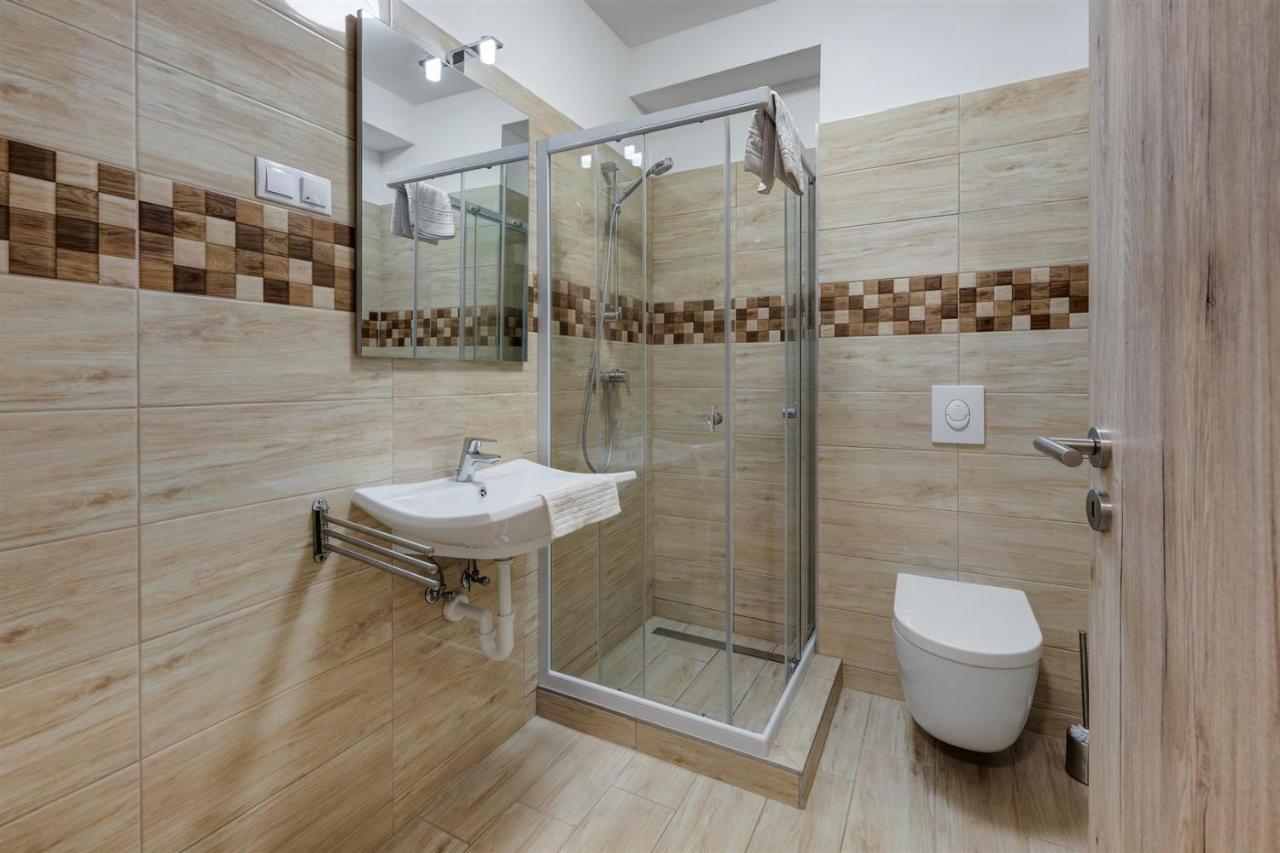 Leonardo Ground Apartment Budapest Ngoại thất bức ảnh