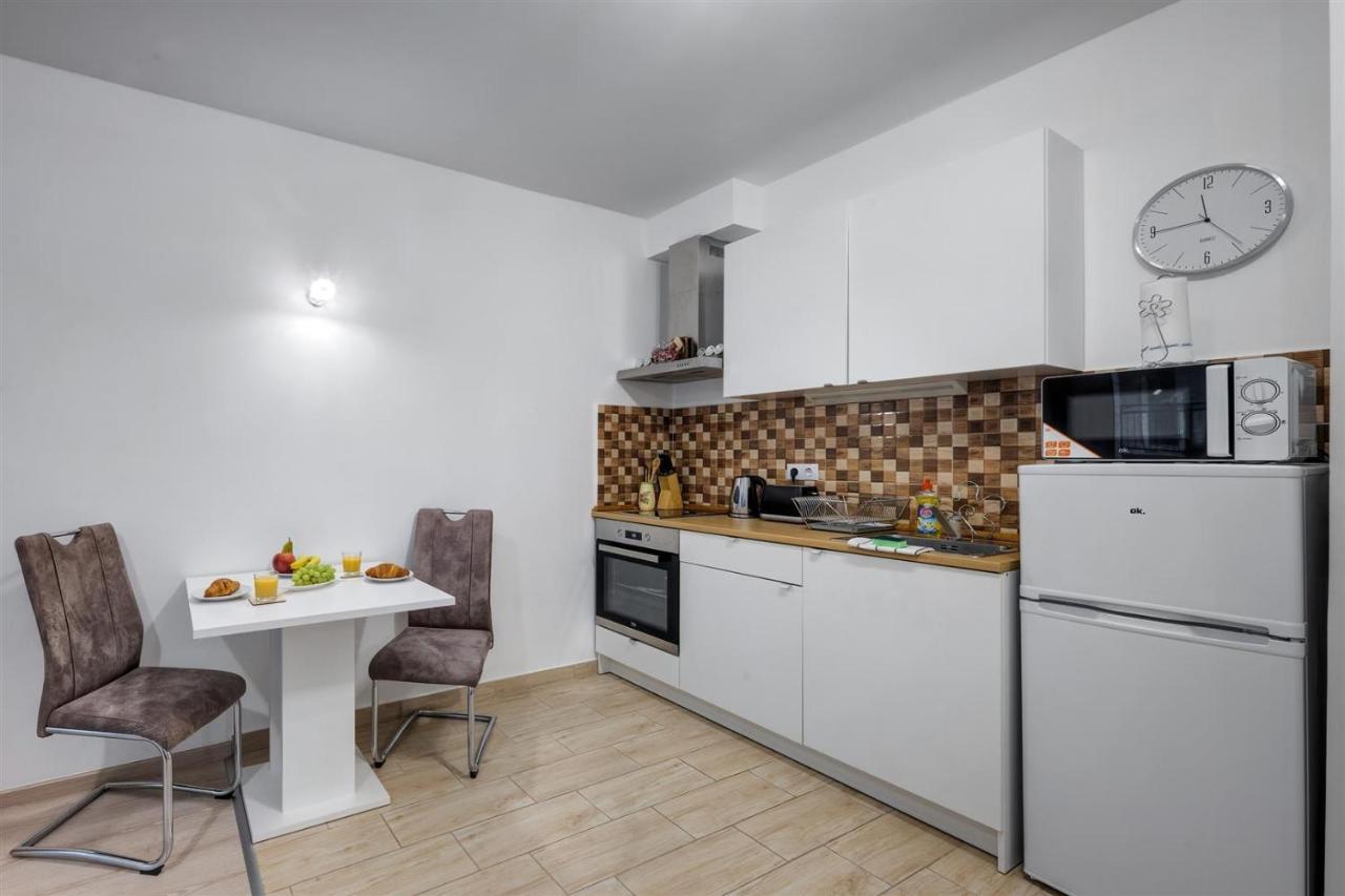 Leonardo Ground Apartment Budapest Ngoại thất bức ảnh