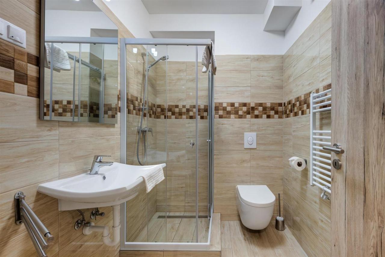 Leonardo Ground Apartment Budapest Ngoại thất bức ảnh